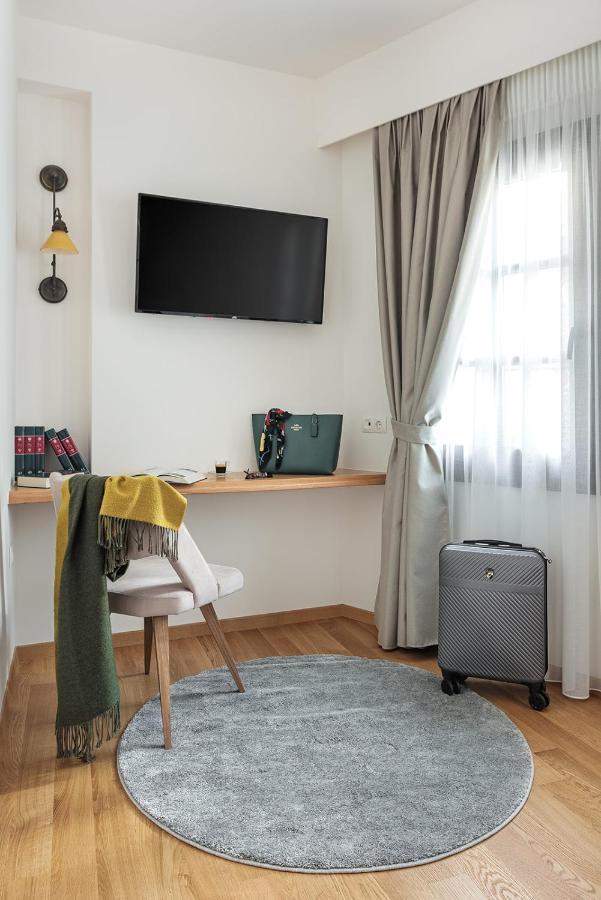 Petrou Suites Ioannina Exterior photo